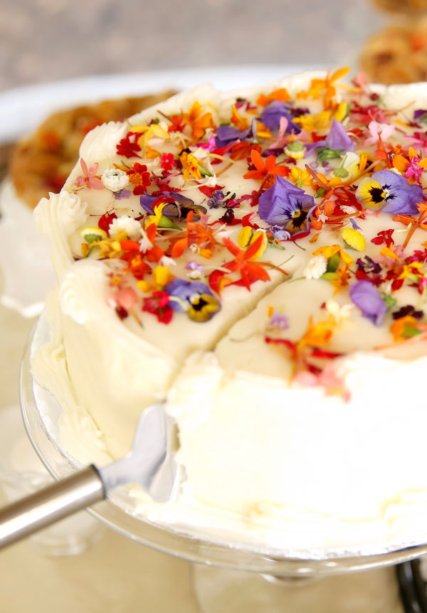 Edible Flowers Wedding Cake